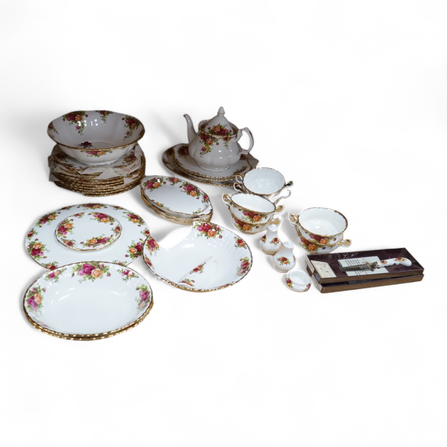A collection of Royal Albert Old Country Roses tea wares